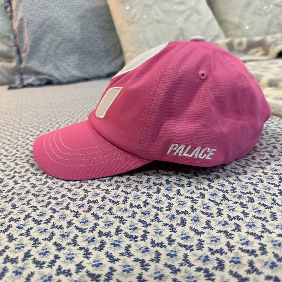 Palace ✨$17 when bundled✨ Pink White Ying Yang Hat - Picture 4 of 11
